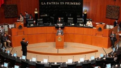 México reconoce derechos a trabajadores con parejas del mismo sexo