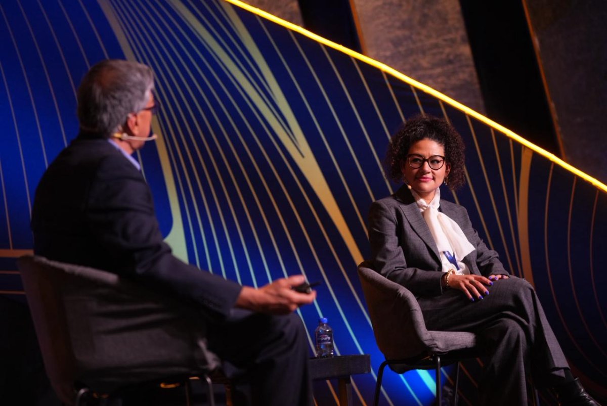 Foto Elizabeth Echeverria jpeg